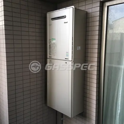 施工後の給湯器（リンナイ RUF-E2405AW(A)）