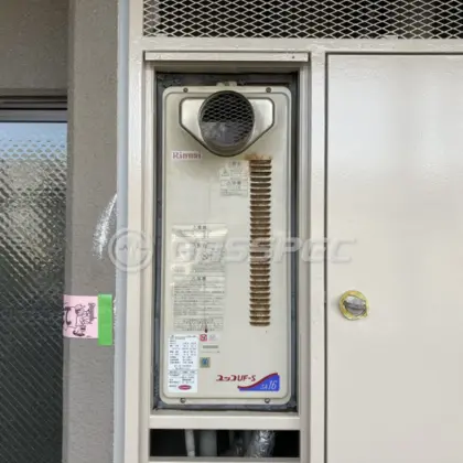 施工前の給湯器（RUF-S1606SAT）