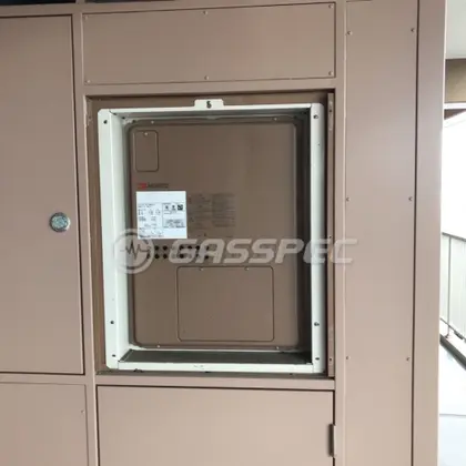施工前の暖房熱源機（GTH-2427SAWX3H-H）