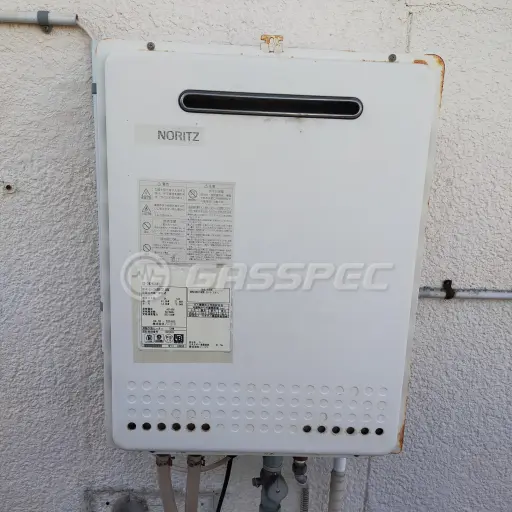 交換前の給湯器（ノーリツ GT-2428SAWX）