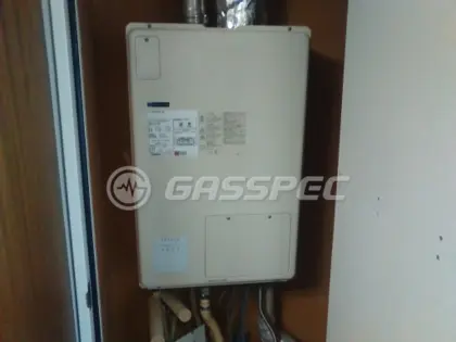 施工前の暖房熱源機（GTH-1613AWX-FF-1）