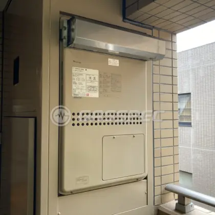 施工前の給湯器（GTH-2413SAWXH）
