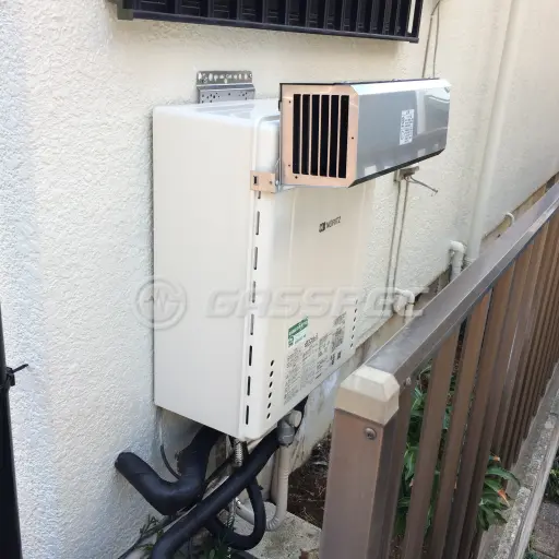 交換後の給湯器（ノーリツ GT-C246SAWX BL）
