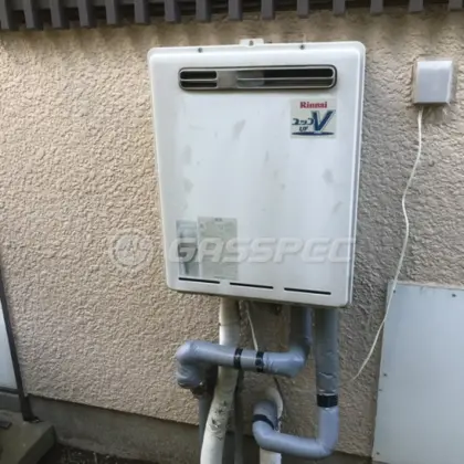 施工前の給湯器（RUF-V2005SAW）
