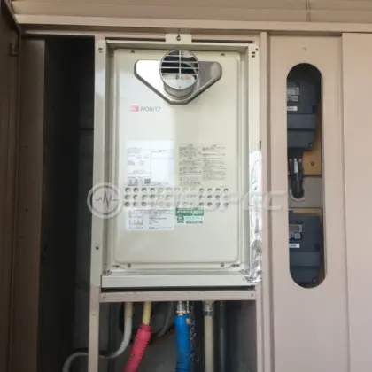 施工後の給湯器（ノーリツ GQ-2427AWX-T-DX BL）
