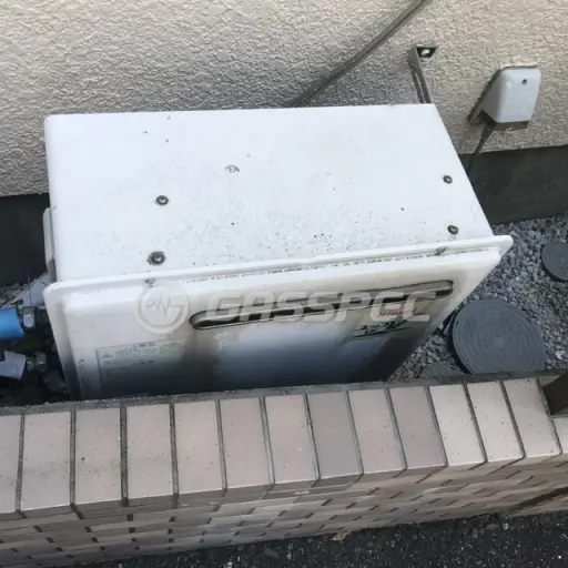交換前の給湯器（リンナイ RUF-A2400SAG(A)）