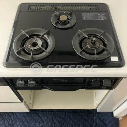 施工前のビルトインガスコンロ（GIC60-3PBH）