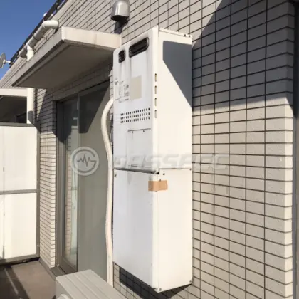 施工前の暖房熱源機（GTH2417AWX3H）
