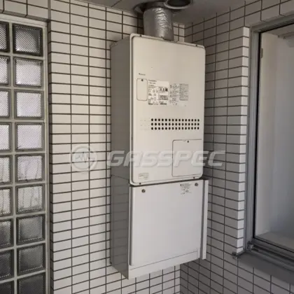 施工前の暖房熱源機（GTH-2434AWX3H-H）