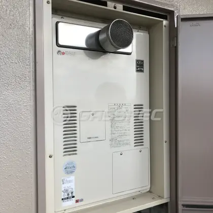 施工前の給湯器（YG2431RT）