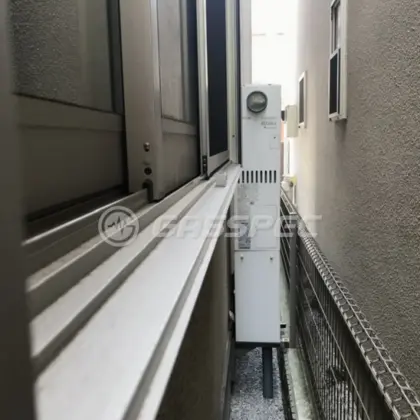 施工前の暖房熱源機（XT4209LRSAW3C）