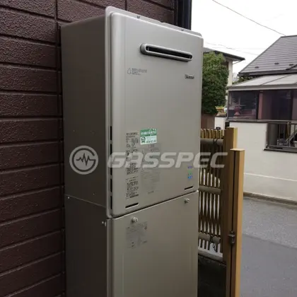 施工後の給湯器（リンナイ RUF-E2405SAW(A)）