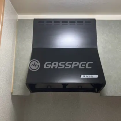 施工前のレンジフード