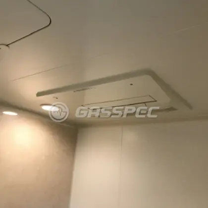 施工前の浴室乾燥機（161-H050）
