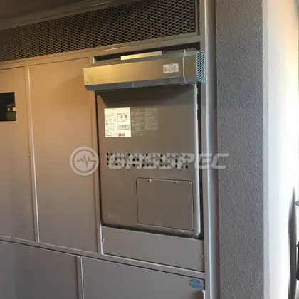 施工前の暖房熱源機（GTH-2413AWXH）