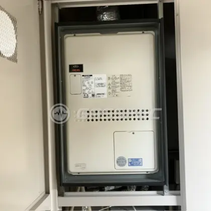 施工前の暖房熱源機（GTH-2434SAWX-H）