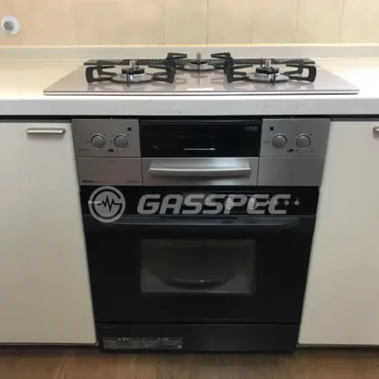 施工後のビルトインガスコンロ（リンナイ RHS71W23L7RSTW）