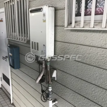 施工前の給湯器（OUR-1600）