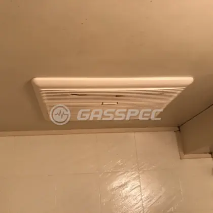 施工前の浴室乾燥機（BS-650）