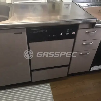 施工前のビルトイン食洗機（FB4503P）