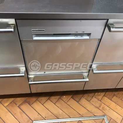 施工前のビルトイン食洗機（FB4515）