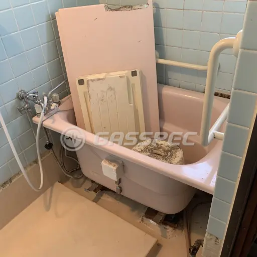 交換前の給湯器