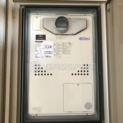 施工前の暖房熱源機（GTH-C2437AWX6H-T）