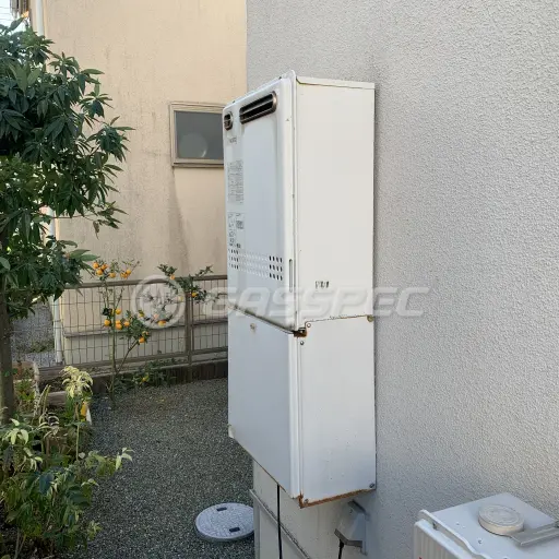 交換前の給湯器（ノーリツ GT-2427SAWX）