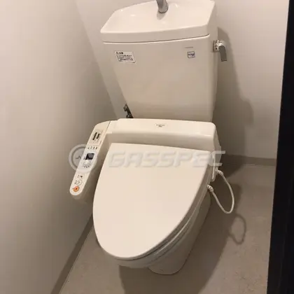施工前のトイレ（CS380BP　SH381BA　TCF261GR）
