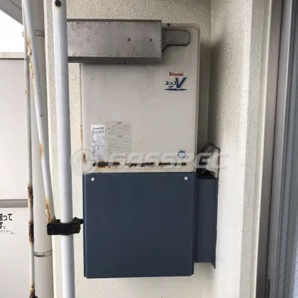 施工前の給湯器（RUF-V2401AA）