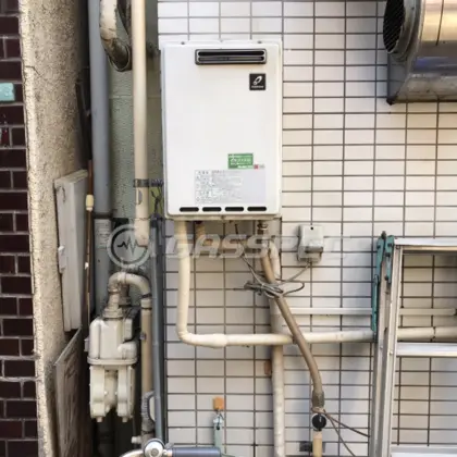 施工前の給湯器（GS-2000W-1）