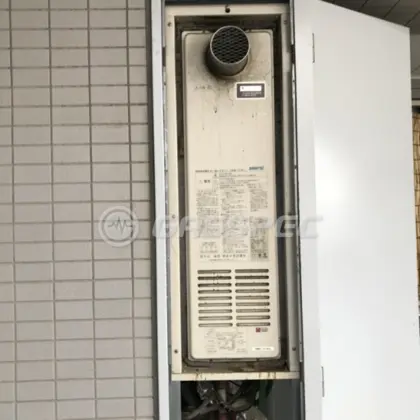施工前の暖房熱源機（AT-4201ACS4AW3Q）