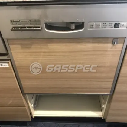 施工前のビルトイン食洗機（RKW-403A-SV）