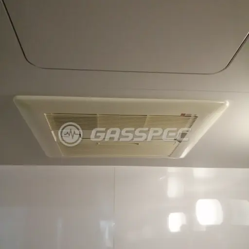 交換前の浴室乾燥機（ノーリツ BDV-3300UKNCA-BL）