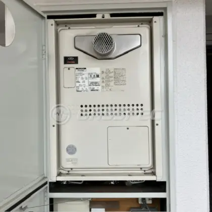 施工前の給湯器（GTH-2434SAWX6H-T）