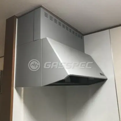 施工前のレンジフード