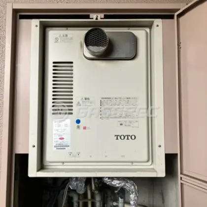 施工前の給湯器（RGE20KV2-JA）