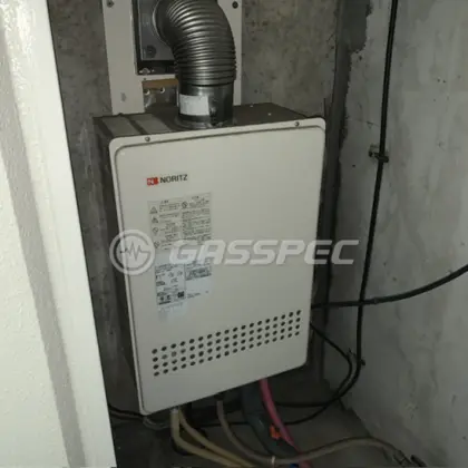 施工前の給湯器（GT-1638SAWX-FFA）