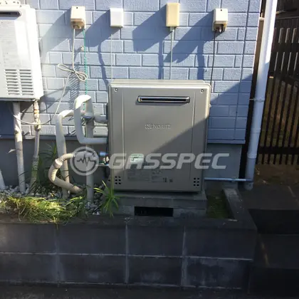 施工後の給湯器（ノーリツ GRQ-C2462AX BL）