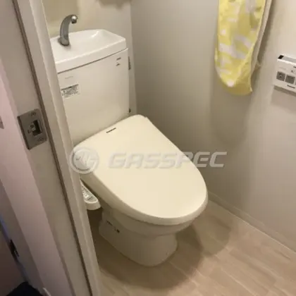 施工前のトイレ（SH371BA　CS370BP）