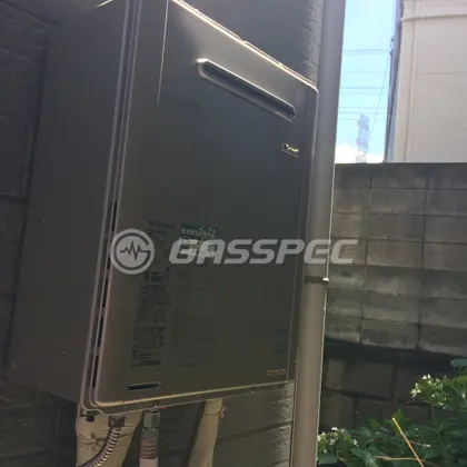 施工後の給湯器（リンナイ RUF-E2405AW(A)）