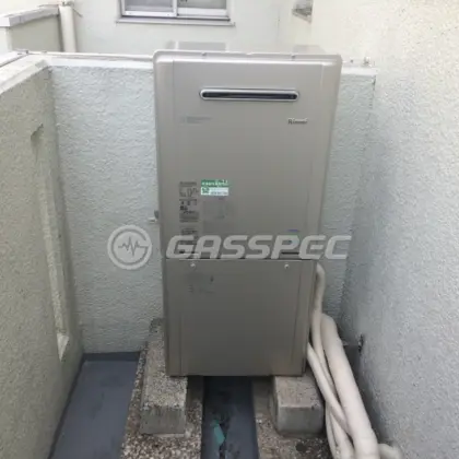 施工後の給湯器（リンナイ RUF-E2008SAW(A)）