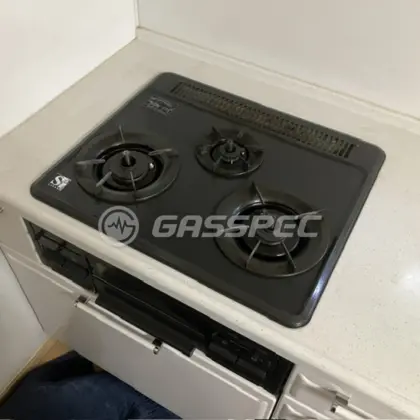 施工前のビルトインガスコンロ（T32-61）