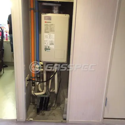 施工後の給湯器（ノーリツ GQ-2037WS-FFA BL）