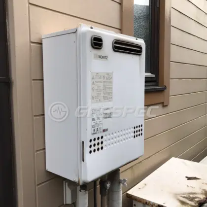 施工前の給湯器（GT-2422SAWX）