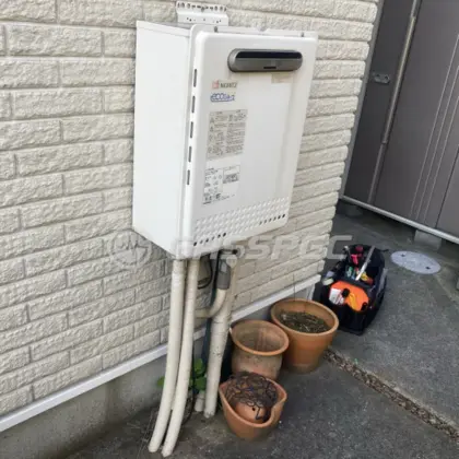 施工前の給湯器（GT-C2432SAWX）