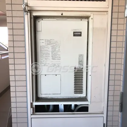 施工前の暖房熱源機（AT-4200ARSAW3Q-56-H）