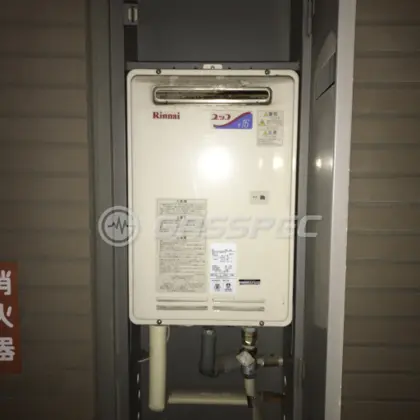 施工前の給湯器（RUK-1616BOX-E）