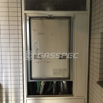 施工前の暖房熱源機（RUFH-K2400AU2-6）