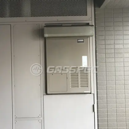 施工前の暖房熱源機（AT-4299ARSAW3Q-F）